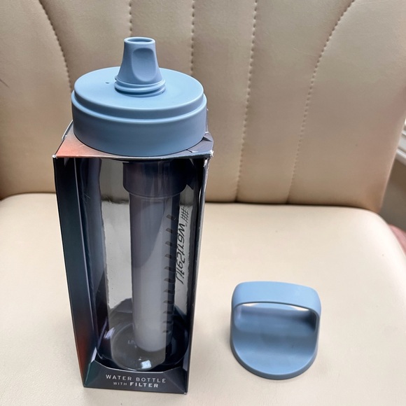 LifeStraw Go Series Water Bottle with Filter - Icelandic Blue - NIB - Picture 1 of 4